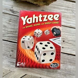 NWT Hasbro Yahtzee Game - Vibrant Red Box‎ with Black and White Dice